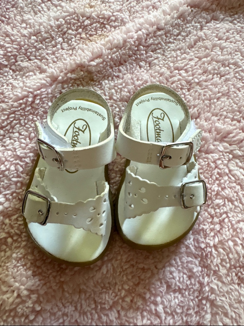 FootMates White Toddler Buckle Sandals